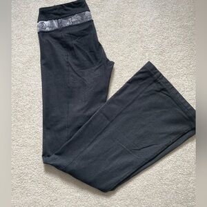 Lululemon Flare pants